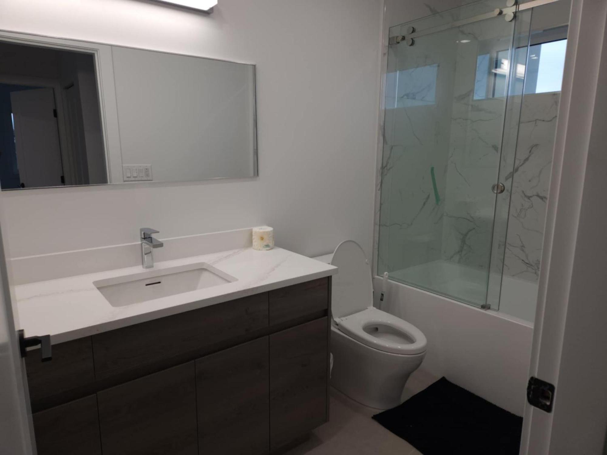 Signature Luxe Top-Floor Townhouse 2Br, 3Ba With Stunning Views Vancouver Exteriör bild
